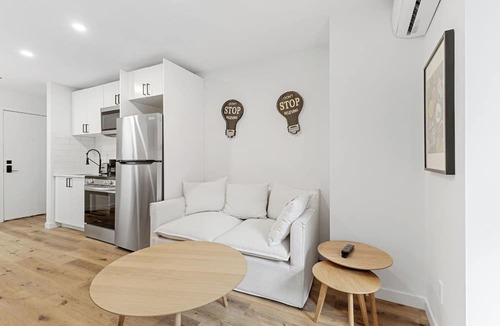 Gay Village House | New Boho Downtown 10 BIG bedrooms 7 Full Bath