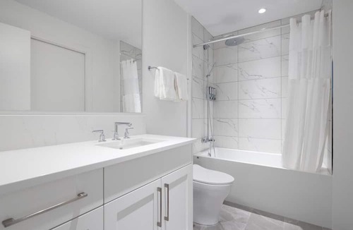 Regional District of Nanaimo Apartment | Suite 106 - One-Bedroom Oceanview Queen Suite | Pet Friendly