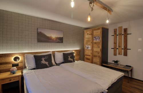 Zermatt Ski Chalet | Chalet A la Casa