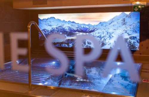 St. Moritz Hotel | Hotel Waldhaus am See