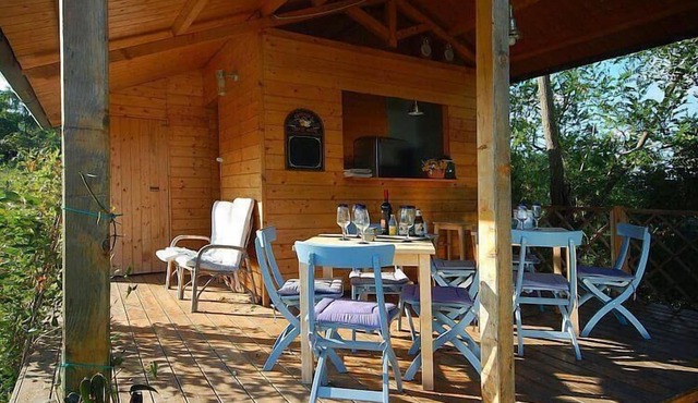 holiday flat 'Casa Verde' with pool