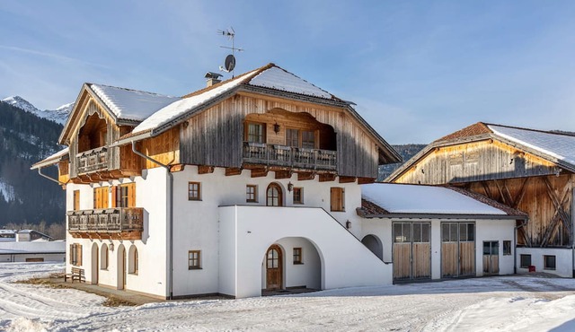 Apartment 'Stauderhof 4' with Mountain View, Shared Garden