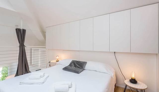 Apartment "Varenna amorevole dimora in Lecco" with Air Conditioning