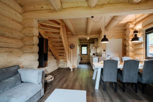 Luxury Chalet near Ski Slopes